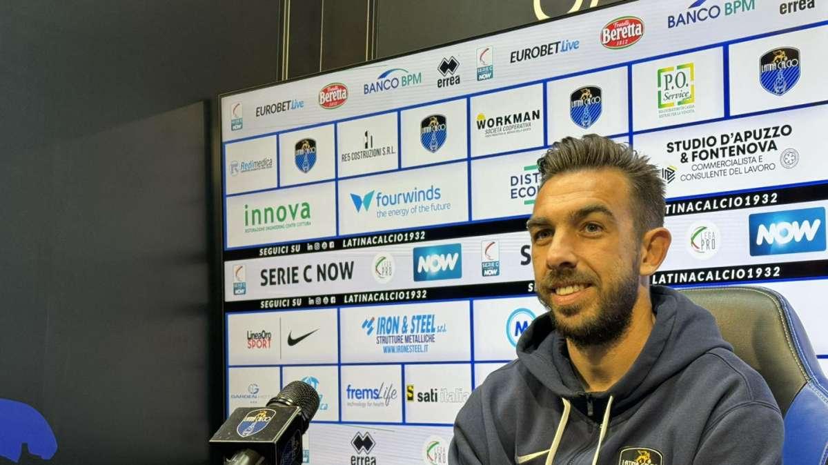 Latina, Marino:"Il Picerno appartiene al passato, la testa è a Foggia"