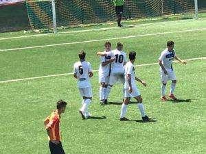 Berretti - Poker Racing Fondi al Lecce: i rossoblu prenotano la semifinale