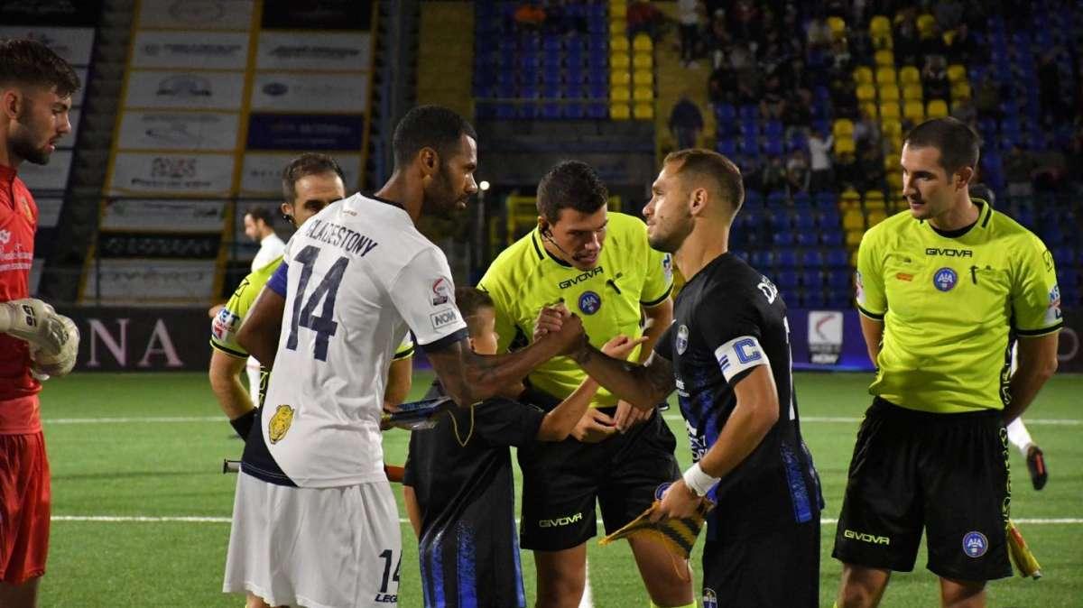 Giugliano-Latina: le pagelle dei quotidiani
