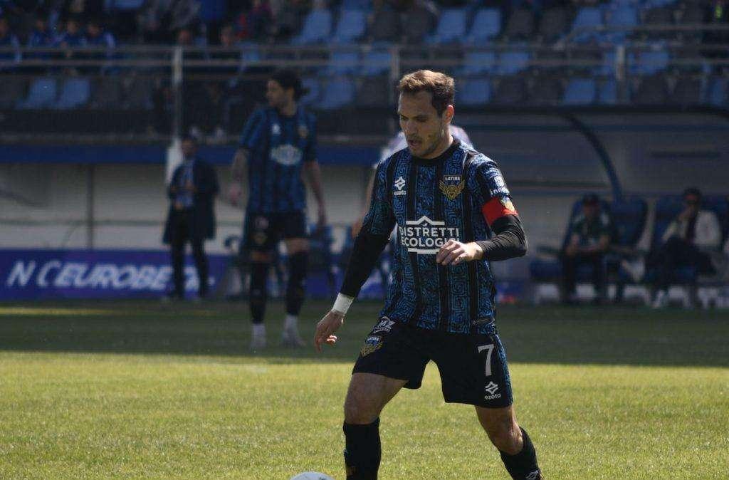 UFFICIALE - Latina, è addio con Di Livio: il capitano passa al Campobasso