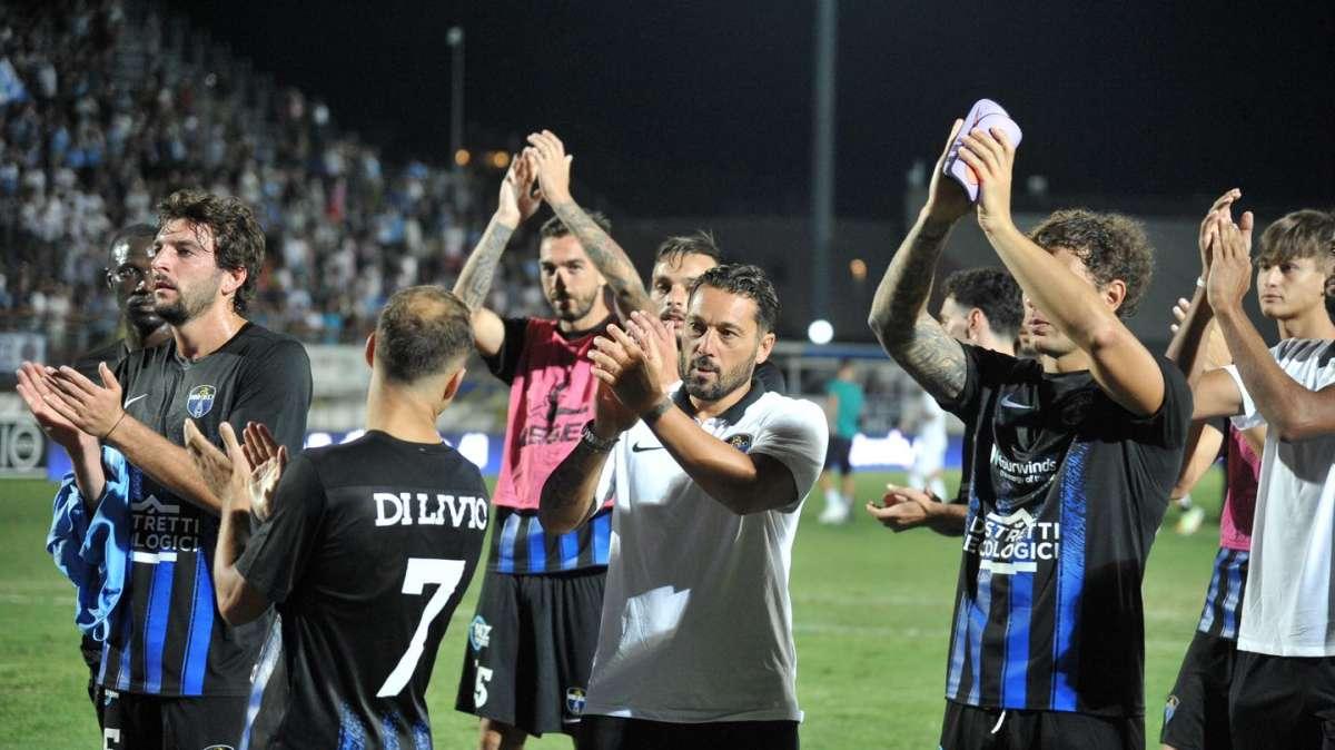 Latina Oggi: "Serata magica al Francioni. Il Latina è bello e sa vincere"