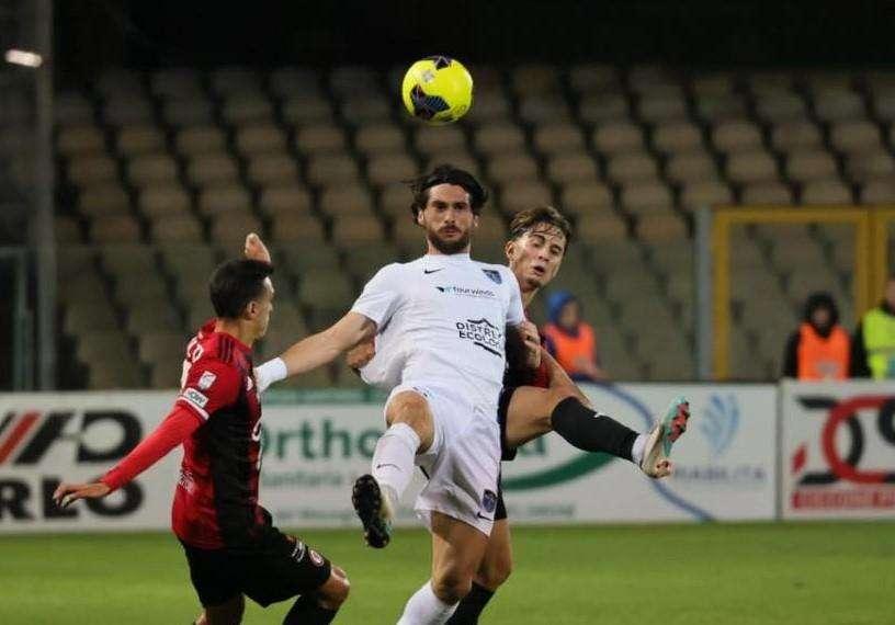 Serie C - Il Latina passa di misura a Foggia: decide il gol di Mastroianni