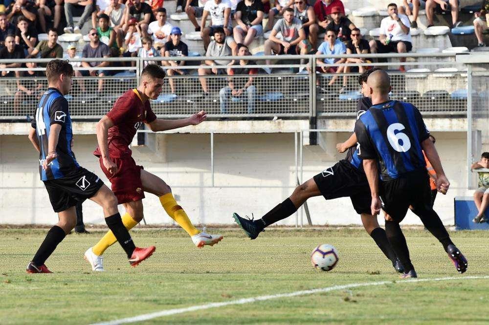  La Repubblica  - Nove gol al Latina, Schick ne fa tre