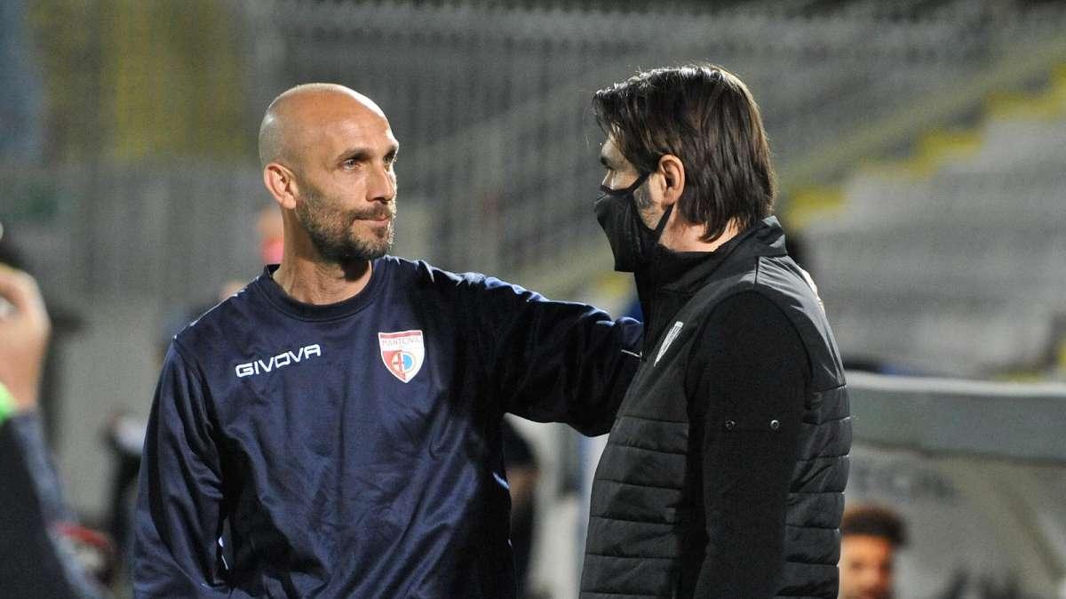 Mantova, rescissione consensuale con mister Troise