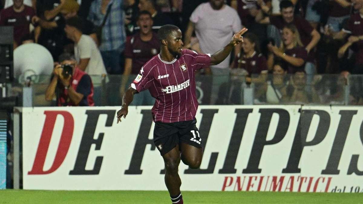 Il Mattino - Salernitana, stangata per Kallon: 4 giornate di squalifica