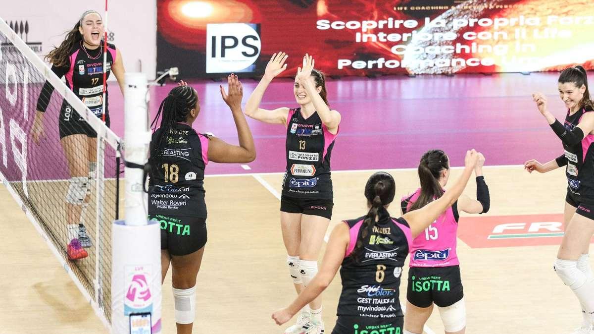 Volley, a Viadana esulta Casalmaggiore: cade Offanengo 3-1
