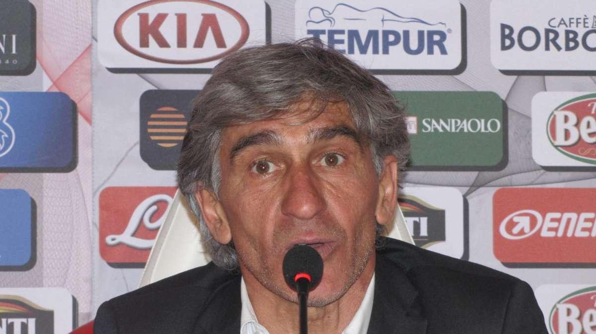Mister Galderisi: "Obiettivi? Salvezza e riconquistare tifosi"
