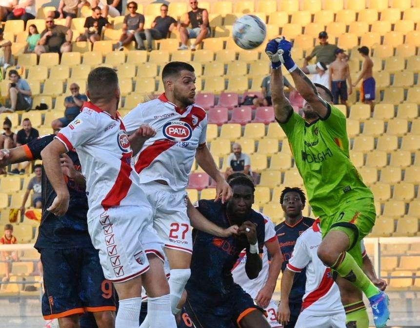 SPECIALE - Coppa Italia, Mantova fuori a testa alta: Lecce passa con fatica