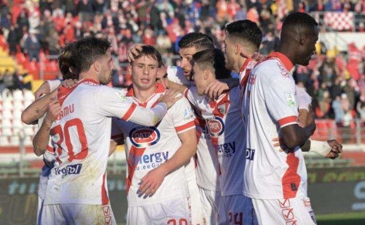 SPECIALE - Mantova, per Natale è calcio champagne: 3-1 al Frosinone