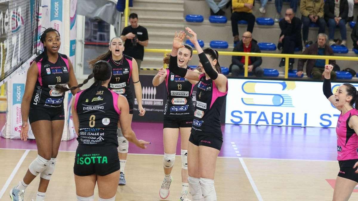 Volley, Pool Salvezza: buona la prima per Casalmaggiore, Modena ko