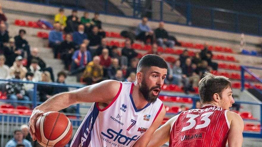Stings, Iannuzzi: "Qui sto bene! Vorrei restare, ma prima la salvezza"