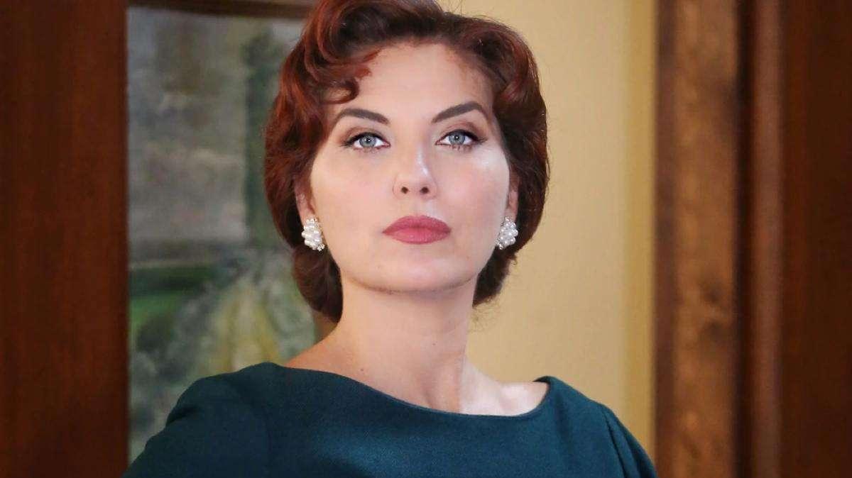 Teatro Sociale Castiglione, metti un venerdì sera con Vanessa Gravina
