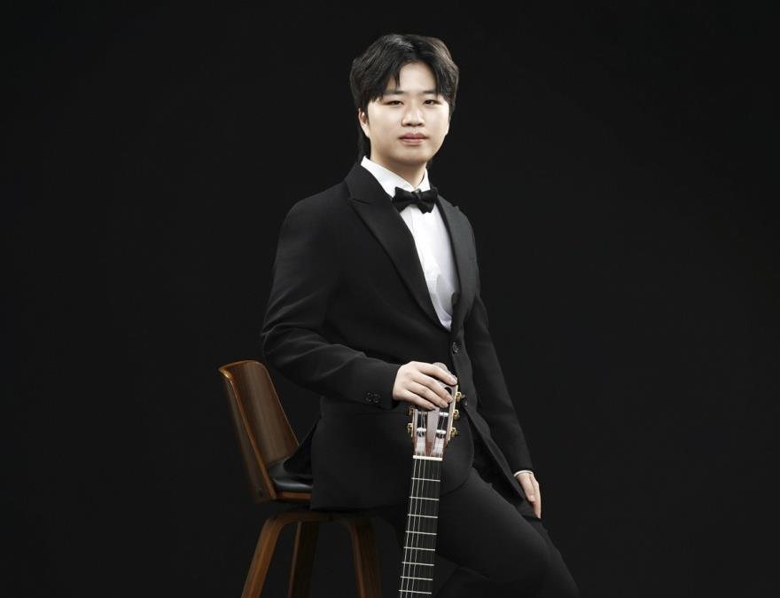 Castiglione, sabato sera la chitarra classica di Yunyoung Jung