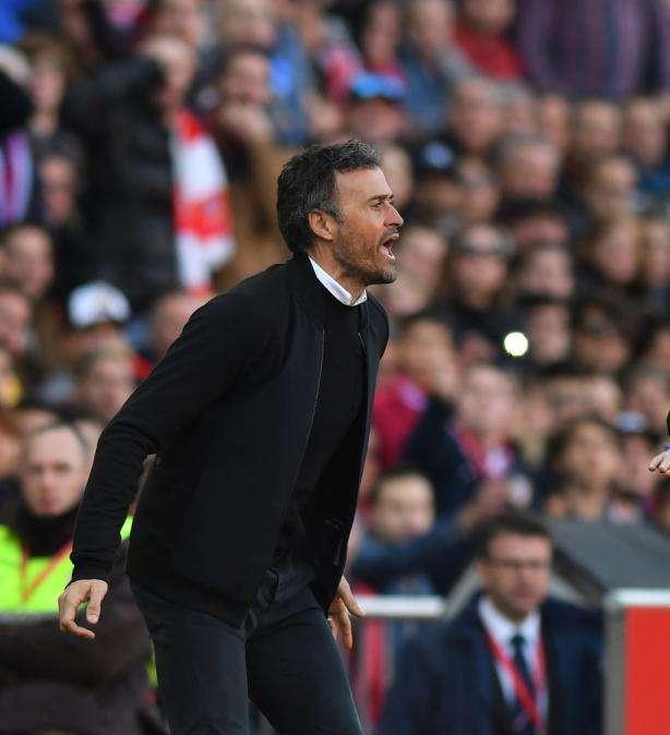 Spagna, cinque candidati per il dopo-Hierro: c'è anche Luis Enrique