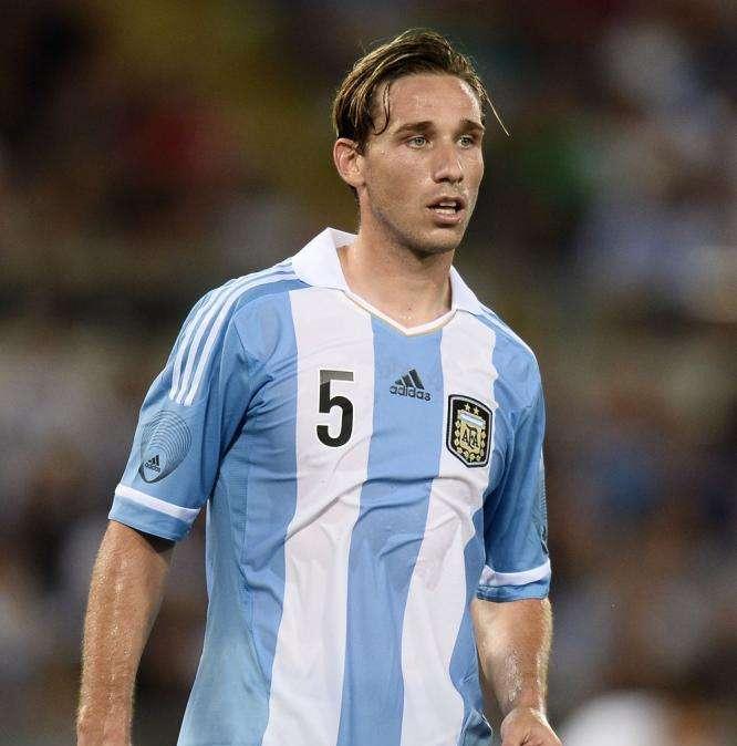 Il medico dell'Argentina vola in Italia per visitare Biglia: il ct può convocarlo per il Mondiale