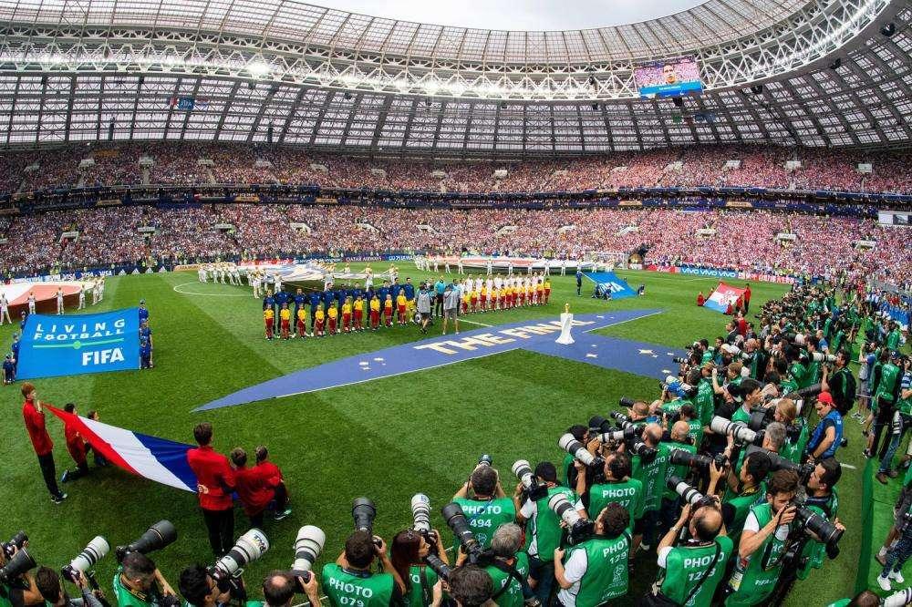 L'apertura di Libero: "Una Francia spaziale vince il Mondiale"