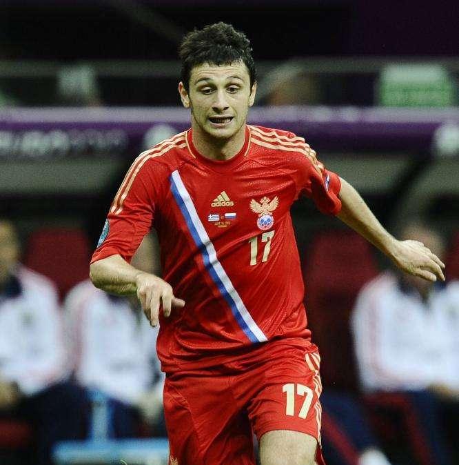 Russia, problema muscolare alla coscia per Dzagoev: da valutare i tempi di recupero