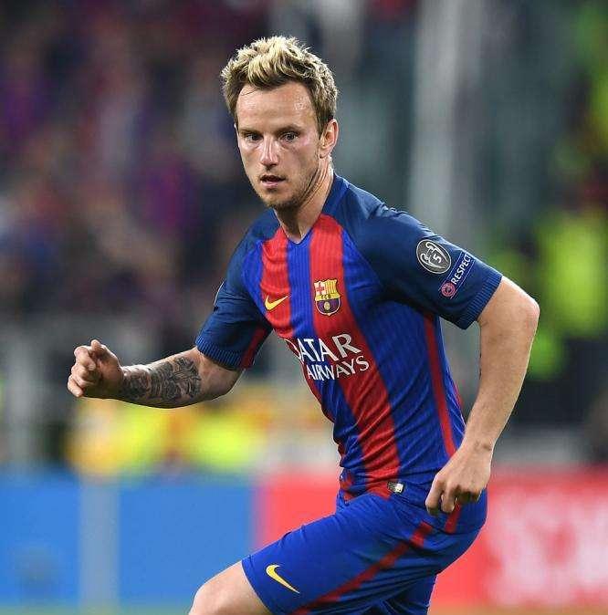 Curiosità, il Barcellona omaggia i suoi tre finalisti: Umtiti, Dembelé e Rakitic