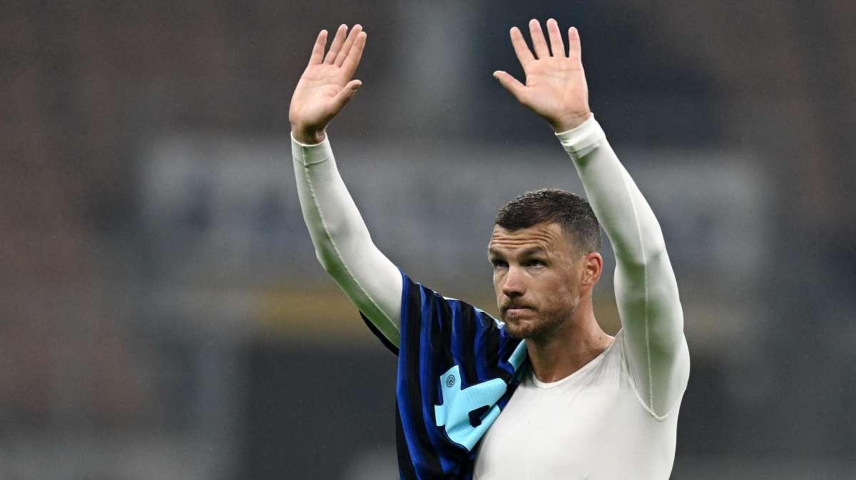 Bosnia, Dzeko: "L'Italia non voleva giocare in Galles, non so perché"