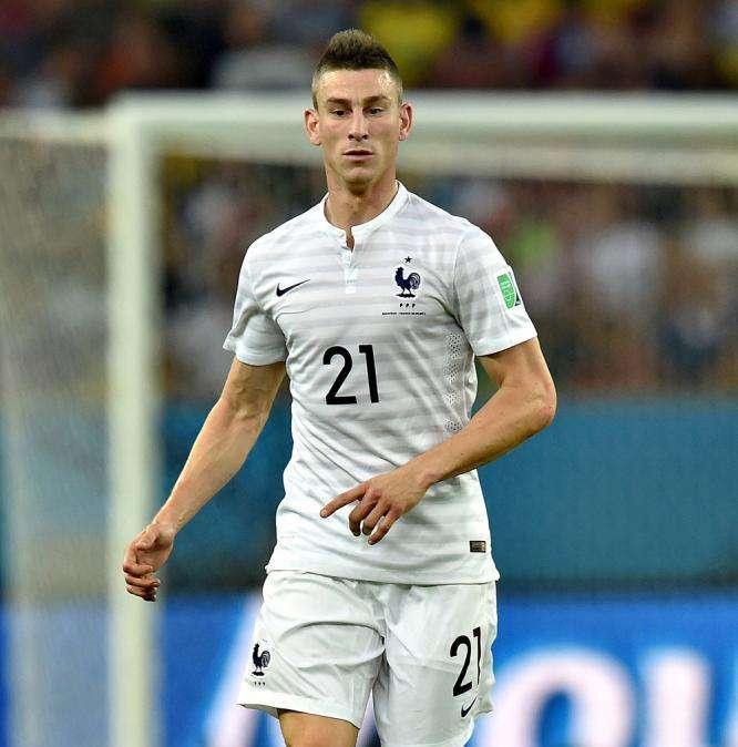 Francia, Koscielny negli spogliatoi insieme ai compagni 