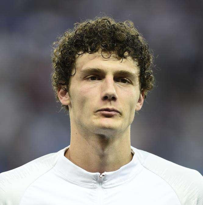 Francia, Pavard piace anche al Manchester City 