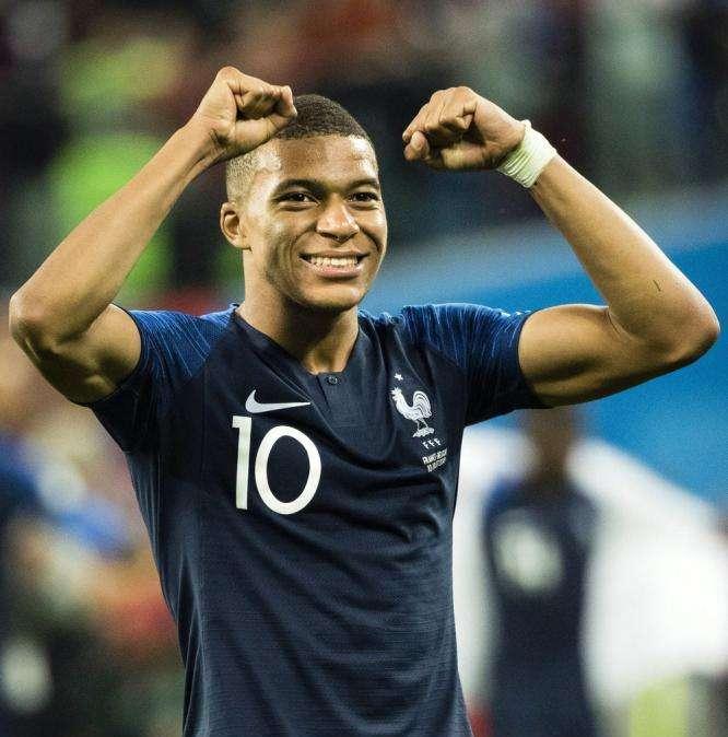 Francia, Mbappé nella storia: è il secondo marcatore più giovane a segnare in finale 