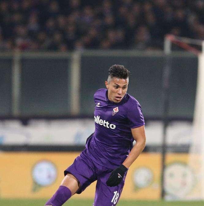 Messico, Salcedo rinnova fino al 2022 con l'Eintracht