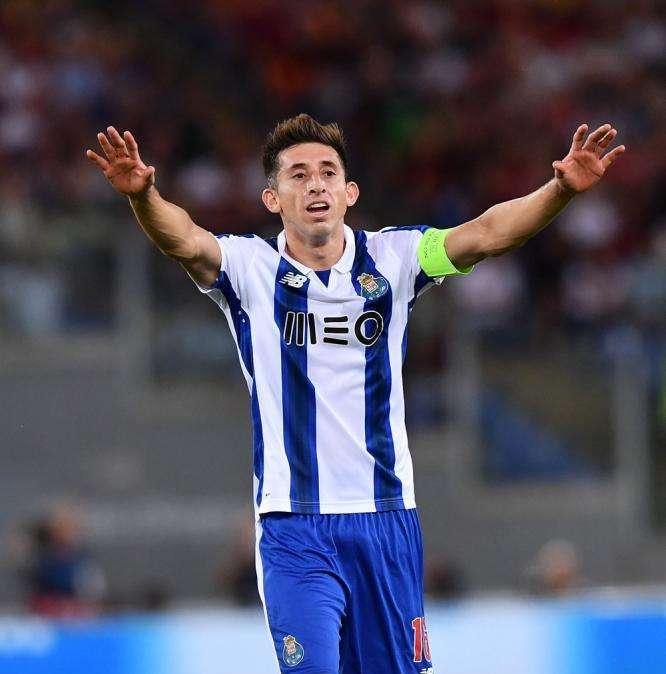 Non solo Roma sul messicano Hector Herrera, spunta il Barça