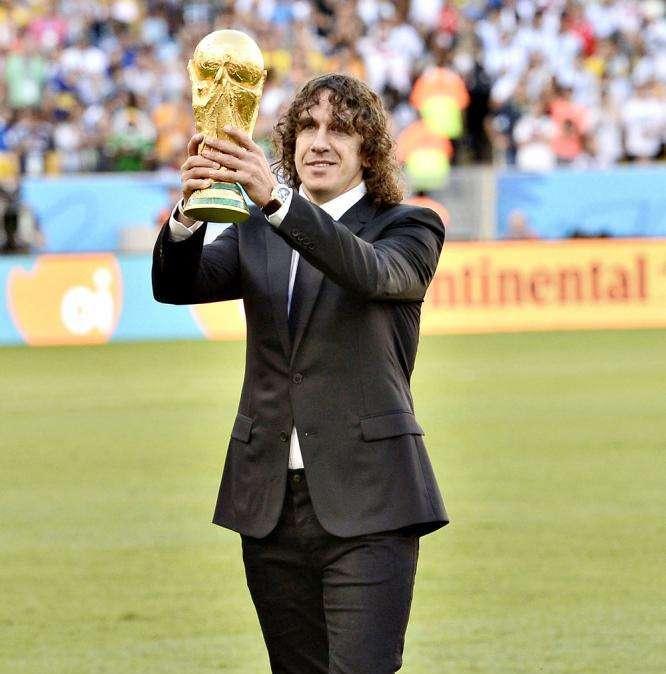 Iran, Puyol censurato dalla tv di Stato: "Colpa dei miei capelli troppo lunghi"