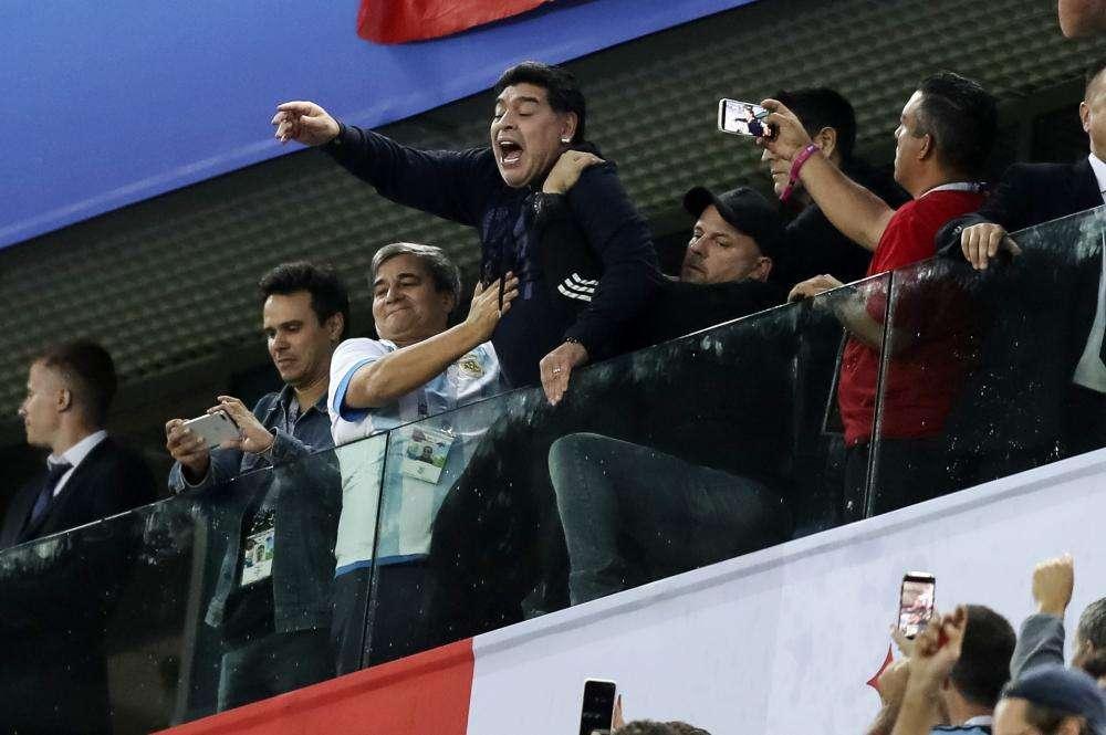 Harakiri Germania, Messi rischia contro Mbappè. Low bocciato, Sampaoli anche. Caso Maradona, le parole di Radja spiegano tutto