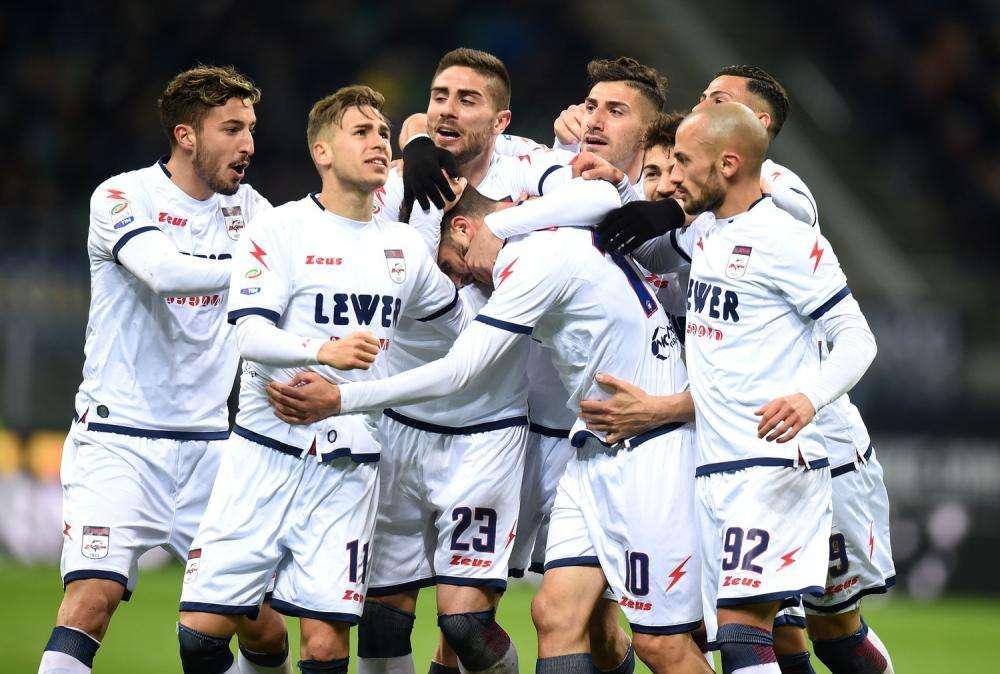 Serie A, i verdetti del campionato: il Crotone retrocede in serie B