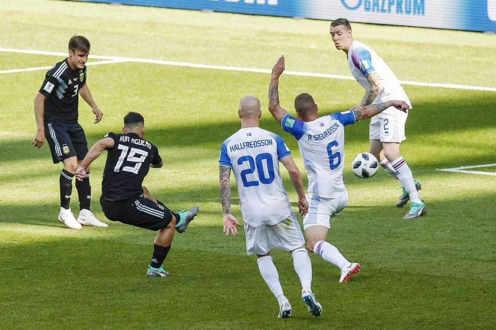 Nigeria-Islanda 0-0, a Volgograd vince la noia 