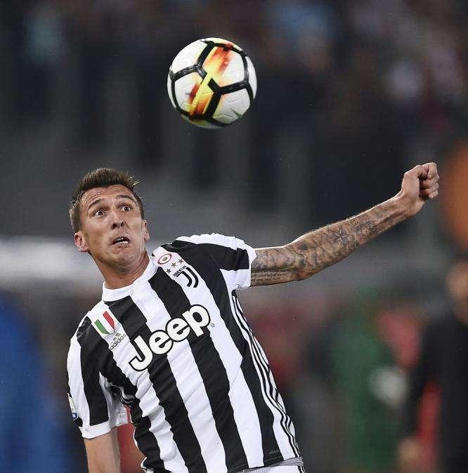 Croazia, la Juve rifiuta un'offerta del Man Utd per Mandzukic