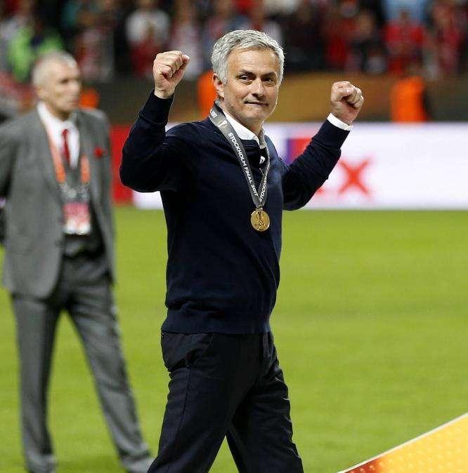 Mourinho: "Complimenti alla Juve per CR7. Ora ci sono 3 campionati top"