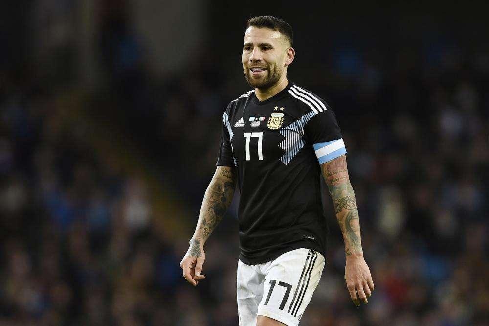 Guardiola elogia Otamendi: "Siamo molto soddisfatti di lui"