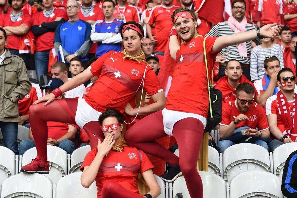 Svizzera, spot con sfottò all'Italia: "Non possiamo mostrarvi gli Azzurri, ve lo siete meritati"