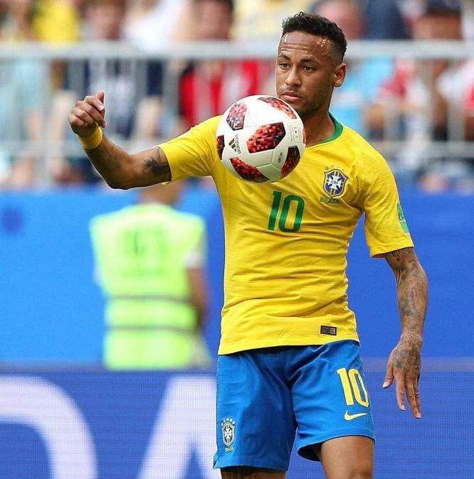 Brasile - Real, il PSG rilancia su Neymar con l'aumento dell'ingaggio