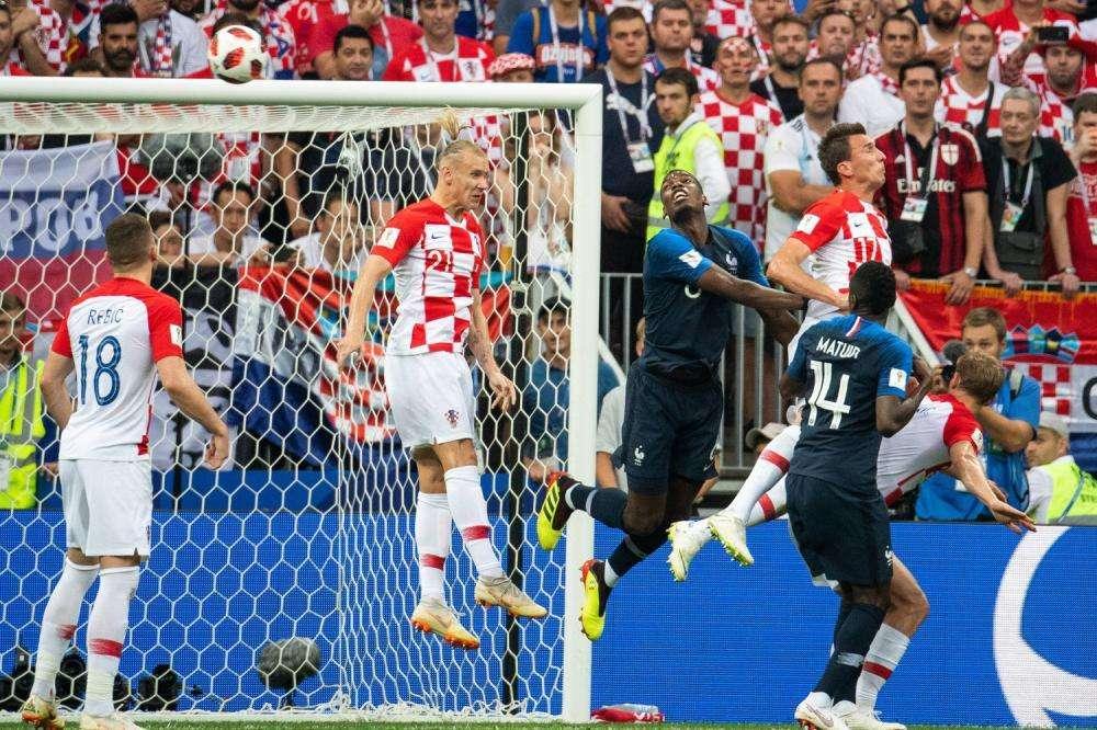 A Bola si complimenta con la Francia: "Congratulazioni!"