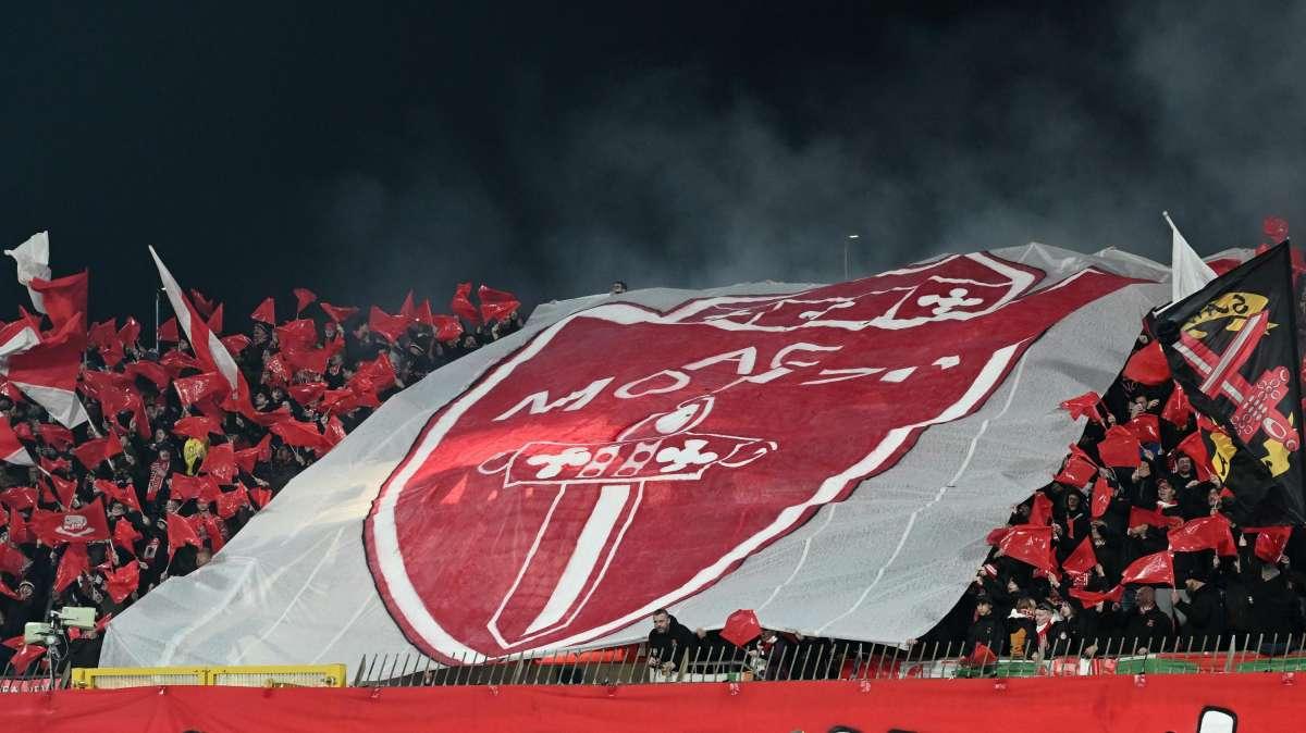Curva Davide Pieri in sciopero ad inizio gara: il motivo...