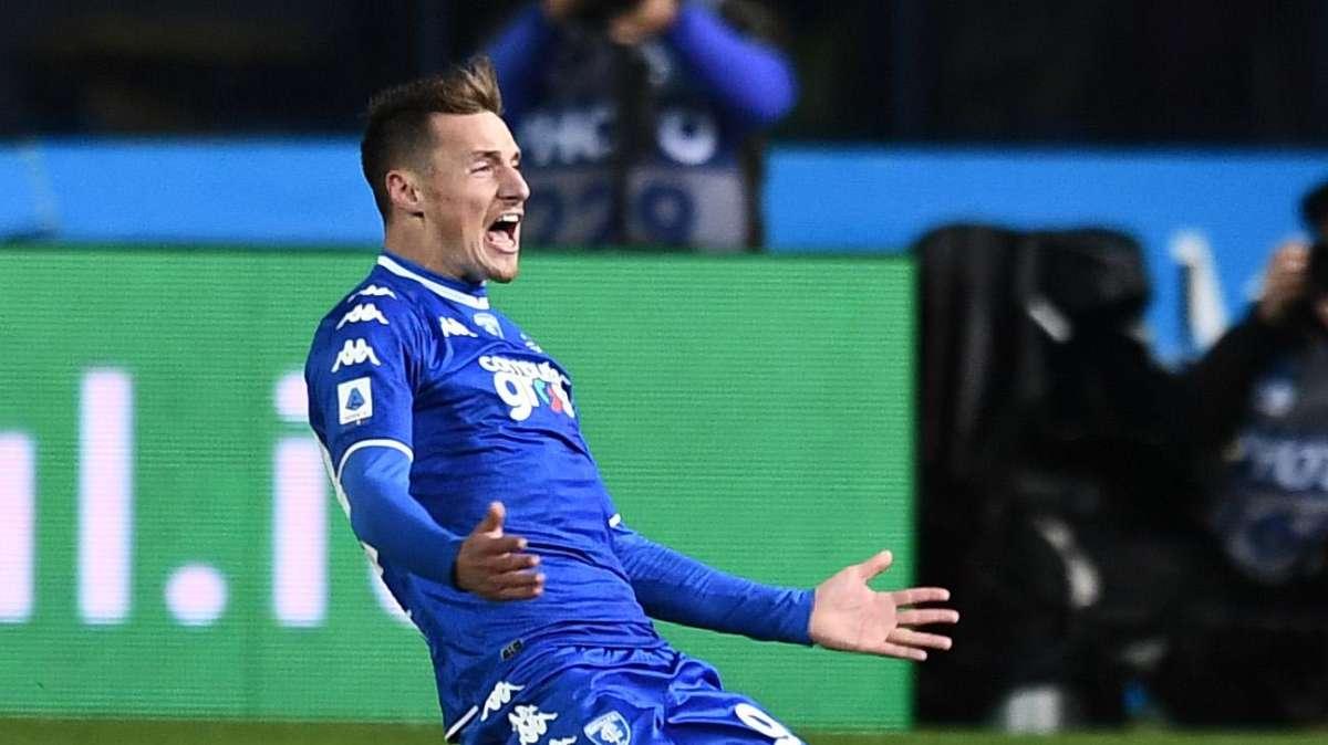 Pinamonti, dal Monza l'offerta più concreta ma le alternative non mancano: l'attaccante aspetta e riflette