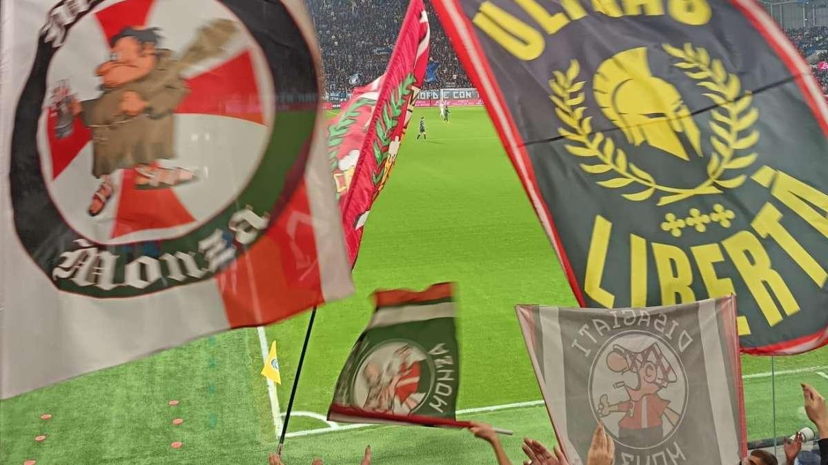 Carrarese - Monza: quanti tifosi biancorossi? 