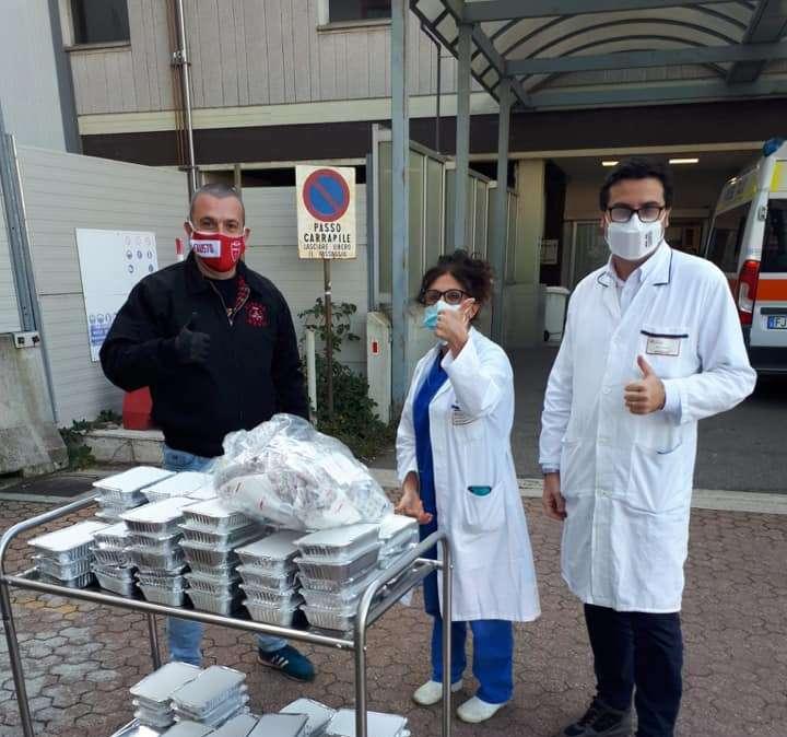 Curva D. Pieri: "L’amore per la nostra squadra non ha limiti come l’amore per la nostra Città". L'iniziativa solidale