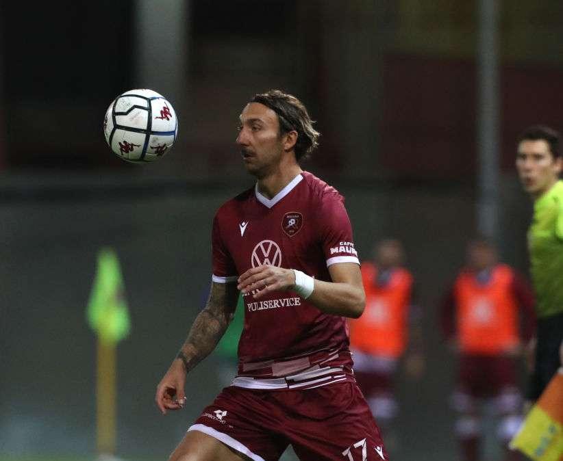 Reggina, Di Chiara: "Il campo ha sfavorito tutti, oggi prova di carattere"