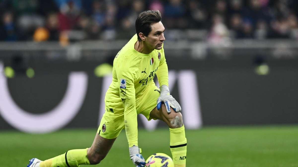 Milan, Tatarusanu: "Speriamo di vincere dopo il Tottenham. Monza in forma"