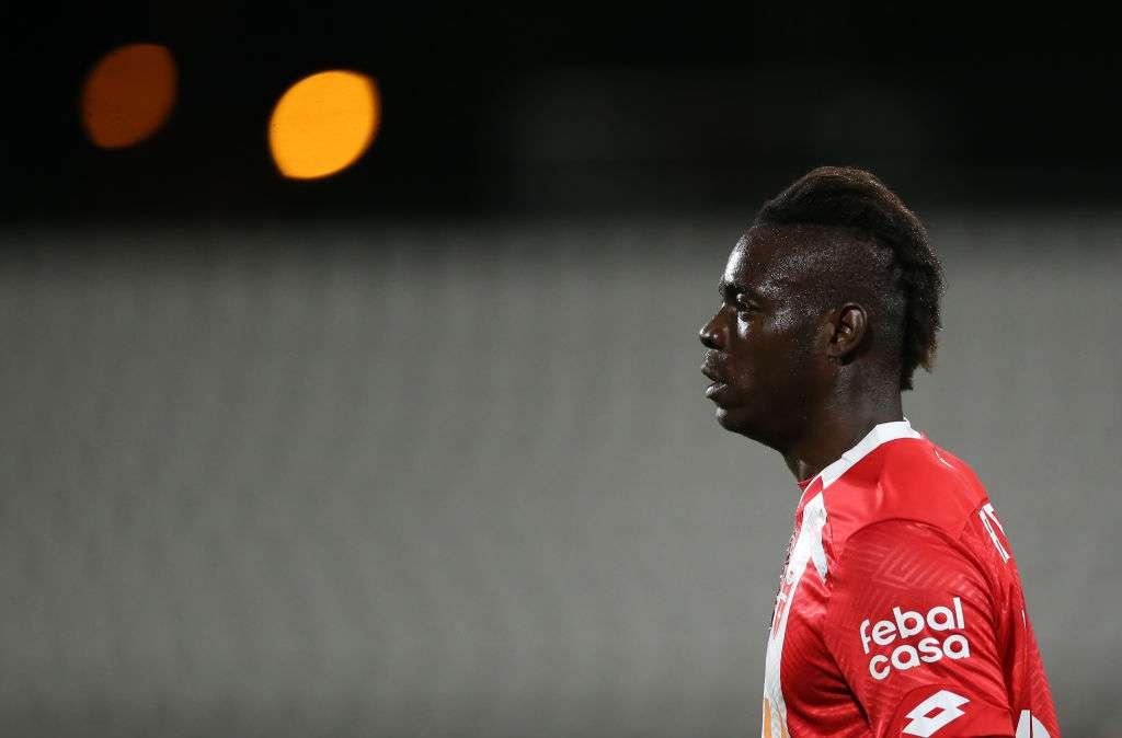 Balotelli, futuro ancora incerto. Supermario resta in attesa