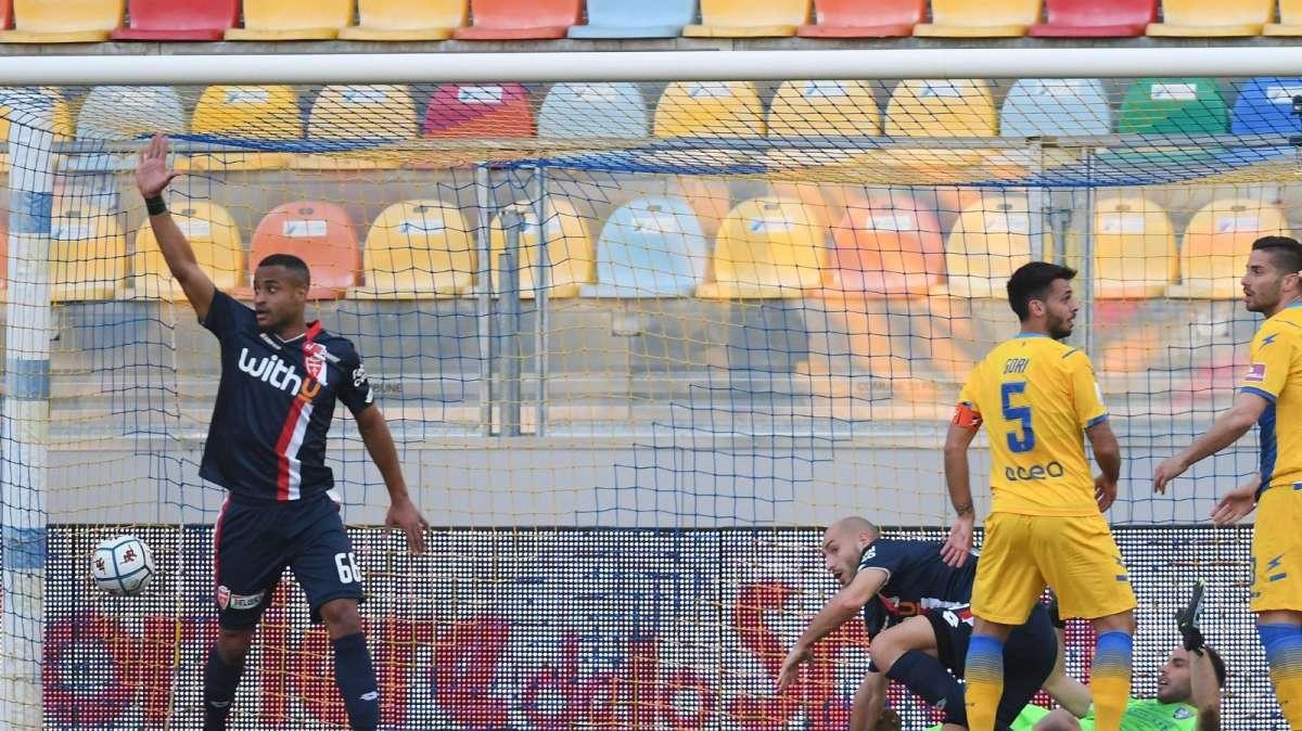 CdS - Frosinone pari con rabbia, Di Gregorio super