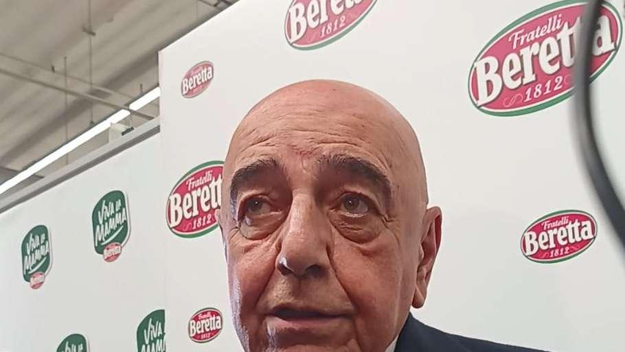 Galliani: "Bisogna fare punti, Maldini non si tocca e sulla questione arbitri..."
