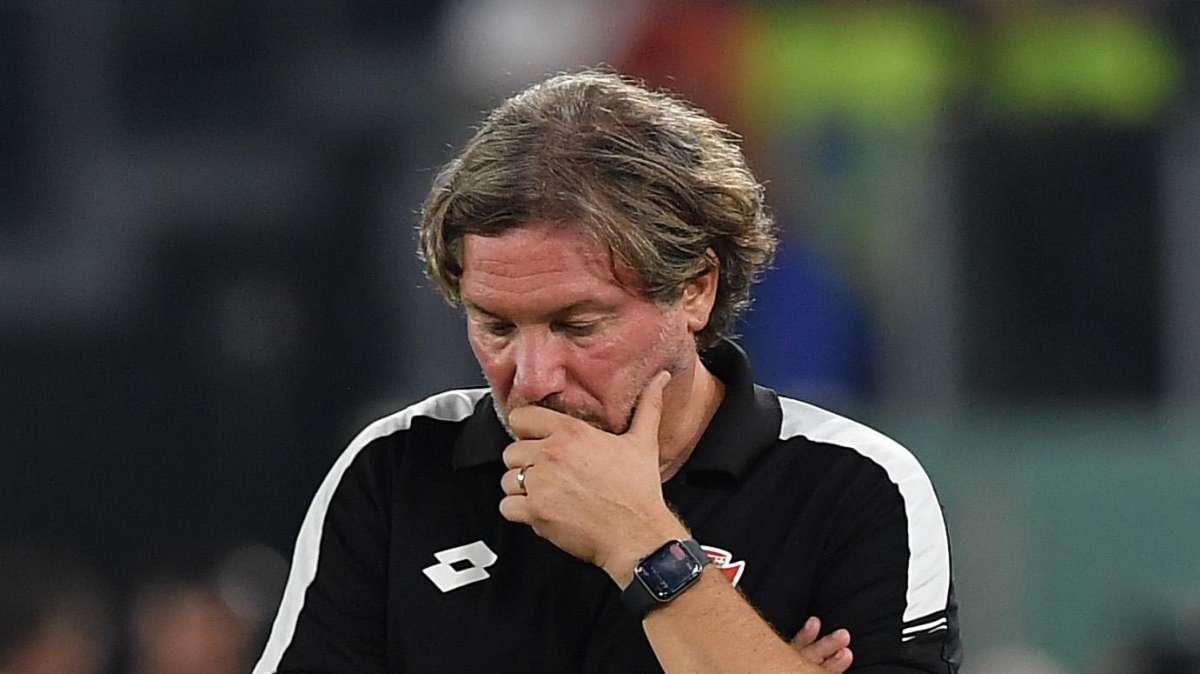 UFFICIALE - Stroppa esonerato, squadra a Palladino