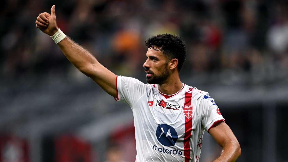 Fiorentina-Pablo Marí, si attende il via libera del Monza 