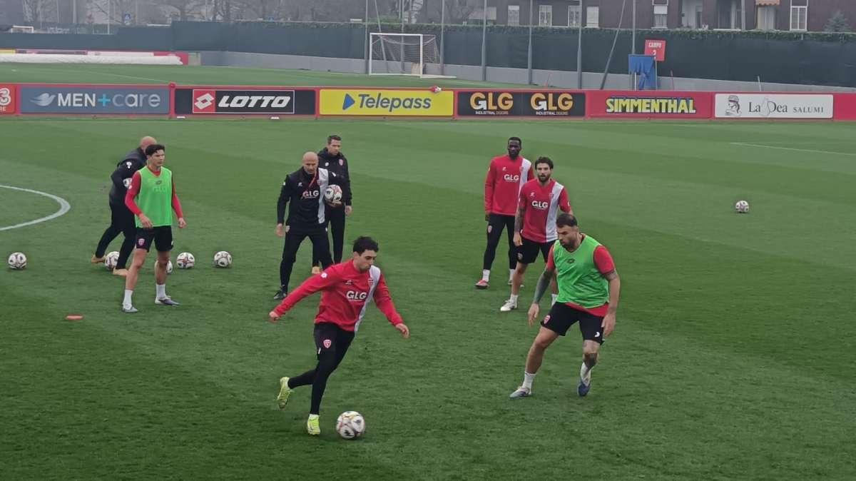 Allenamento a port a aperte: tra sorrisi e carica dei tifosi 